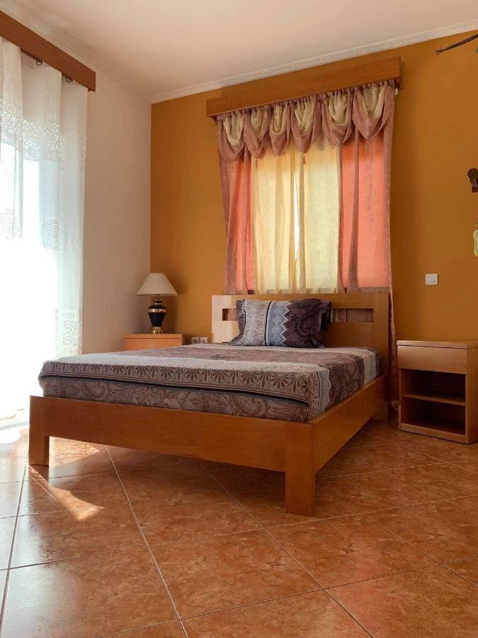 Belvedere Praia Bagian luar foto